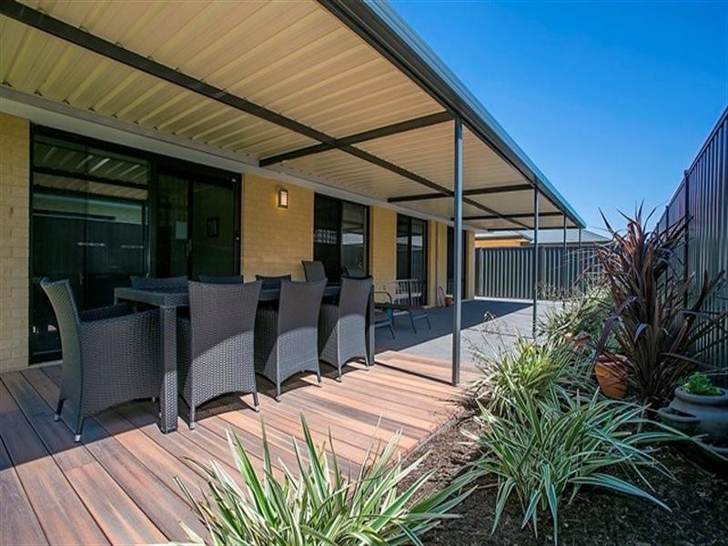 55 Tapioca Drive, Aveley WA 6069