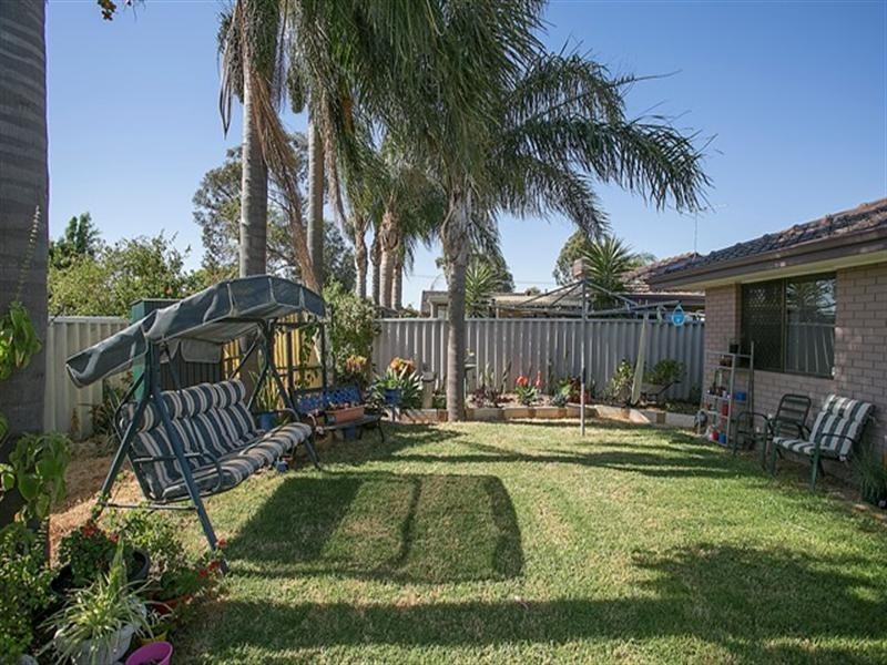 11D John Street, Midland WA 6056