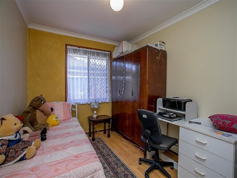 11D John Street, Midland WA 6056