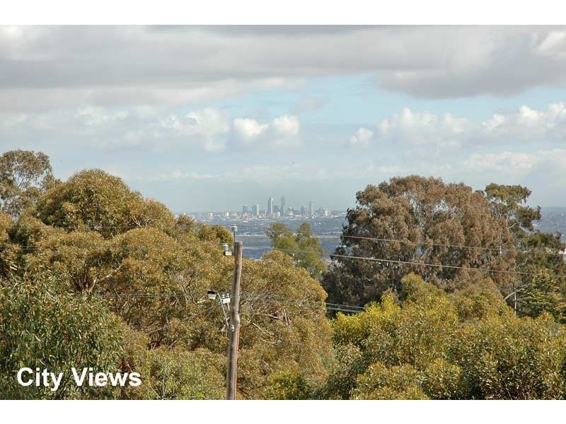 6 Throssell Road, Greenmount WA 6056