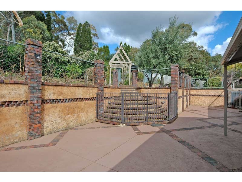 6 Throssell Road, Greenmount WA 6056