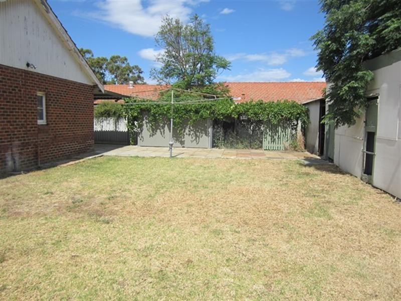 29 Charles Street, Midland WA 6056
