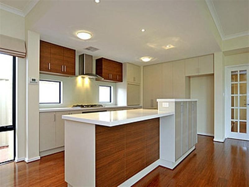 31 The Embankment, South Guildford WA 6055