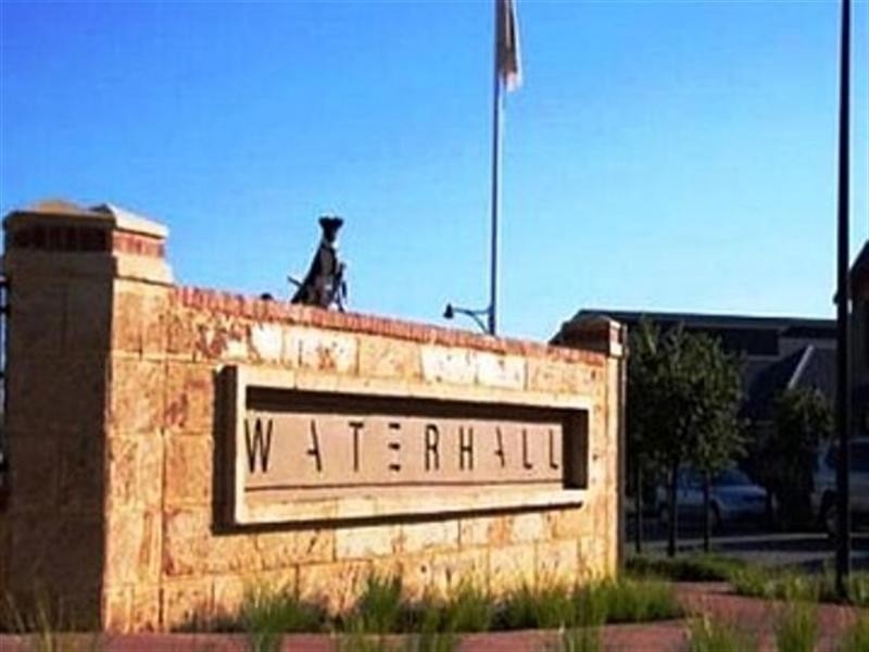 31 The Embankment, South Guildford WA 6055