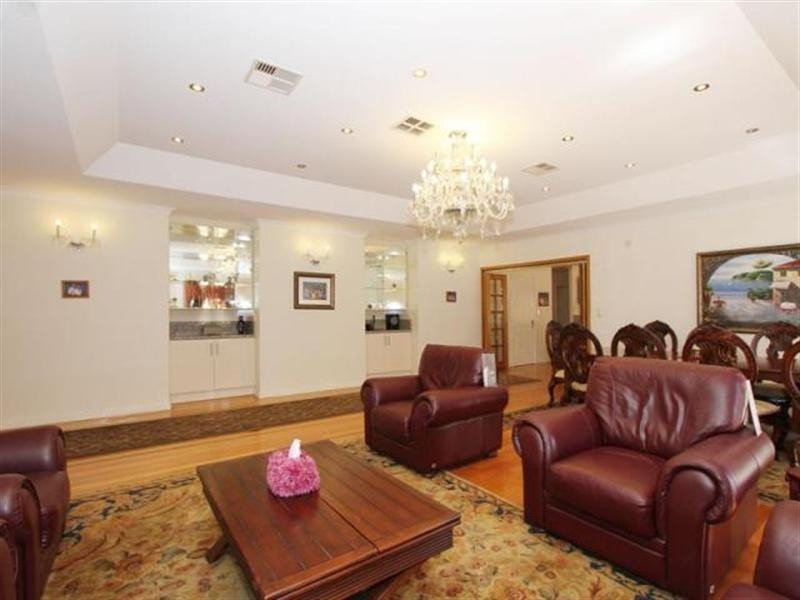 72 Silver Princess Way, Jane Brook WA 6056