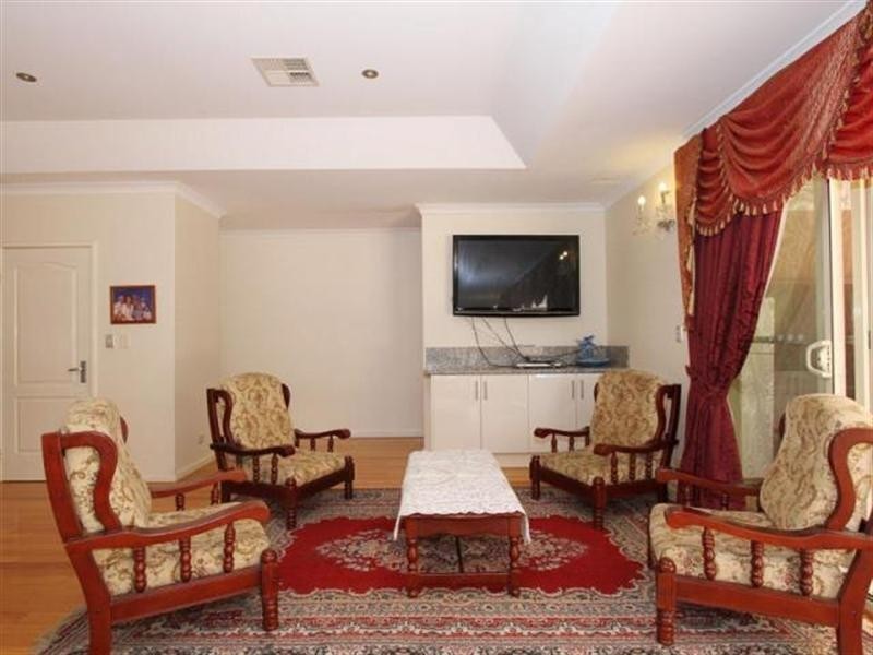 72 Silver Princess Way, Jane Brook WA 6056