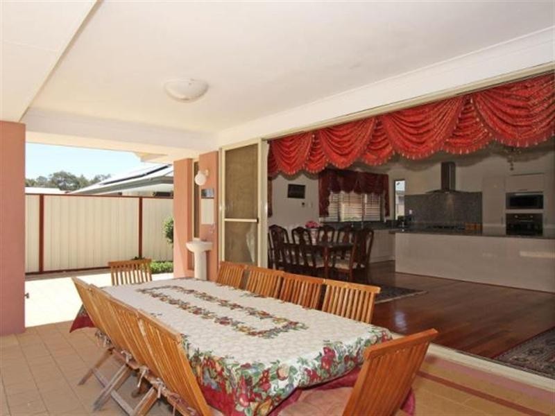 72 Silver Princess Way, Jane Brook WA 6056