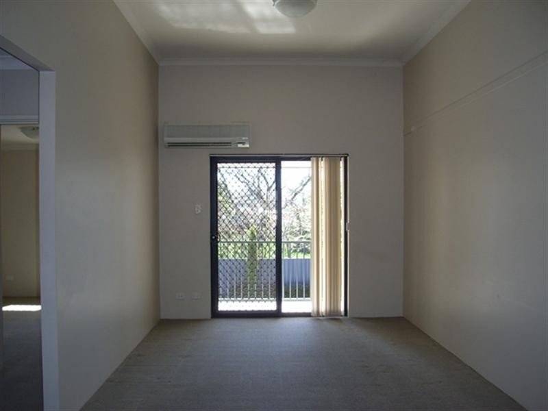 23/44 Railway Parade, Midland WA 6056