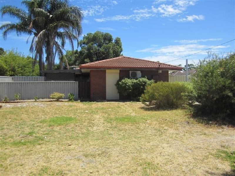 71 Weddall Road, Lockridge WA 6054