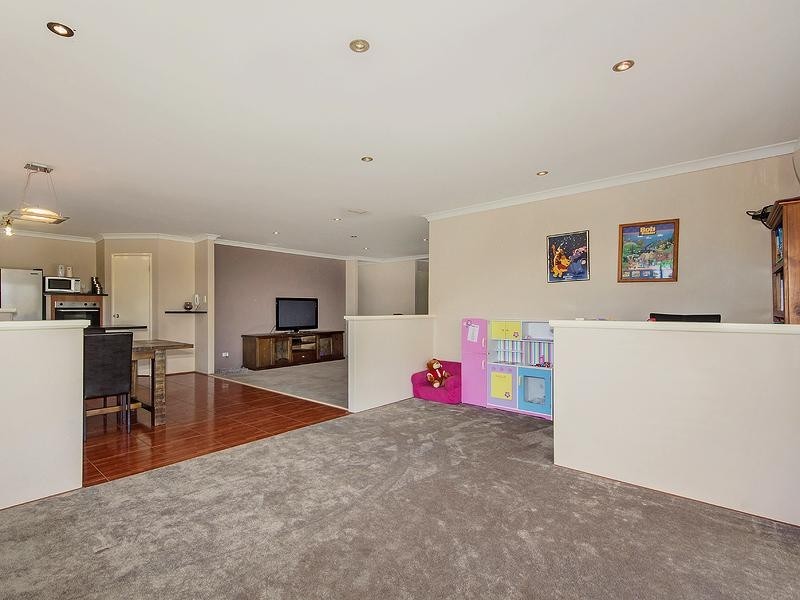 55 Coolamon Boulevard, Ellenbrook WA 6069