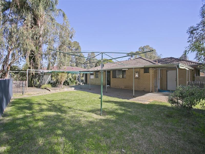 23 Mary Street, Hazelmere WA 6055