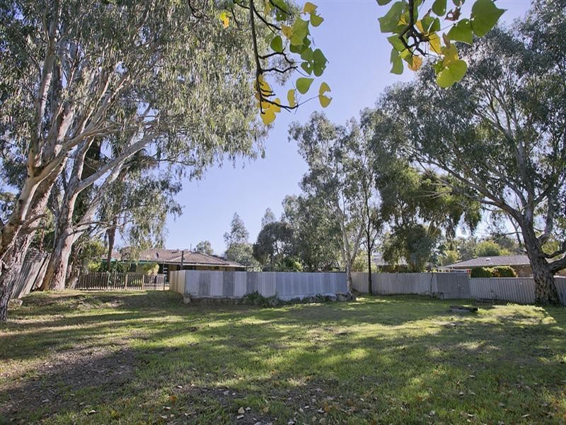 23 Mary Street, Hazelmere WA 6055