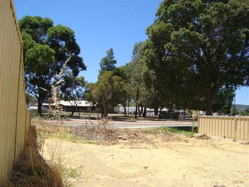 133A Westfield Street, Maddington WA 6109