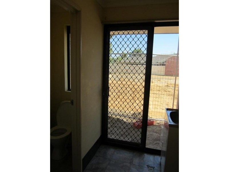 45A Bushby Street, Midvale WA 6056