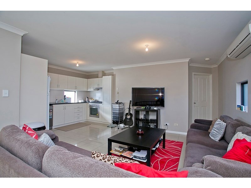 1/136 Morrison Road, Midland WA 6056