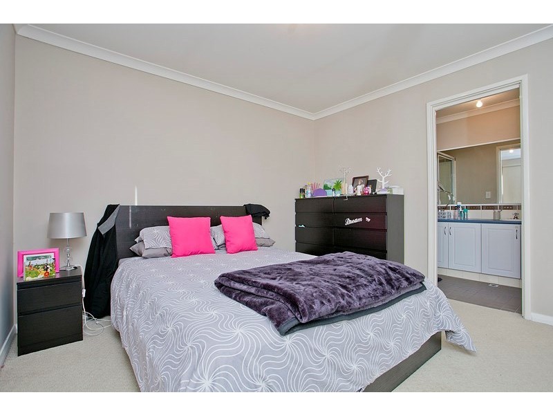 1/136 Morrison Road, Midland WA 6056