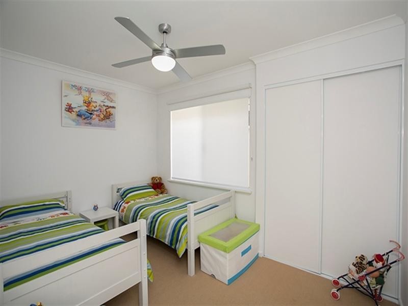 16 PARKFARM Drive, South Guildford WA 6055