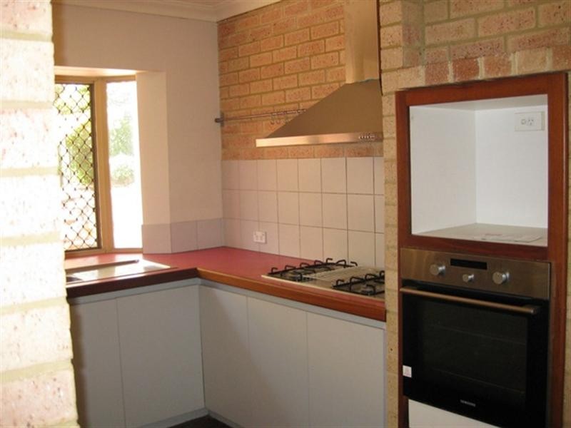 81 Natham Square, Swan View WA 6056