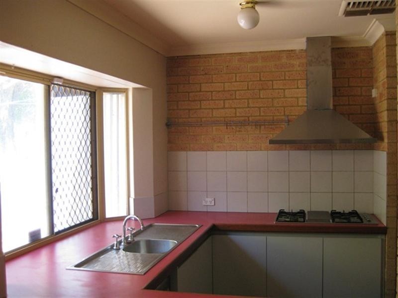 81 Natham Square, Swan View WA 6056