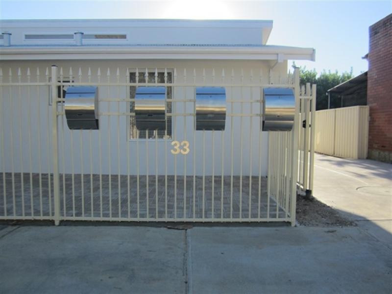 2/33 Hamersley Street, Midland WA 6056