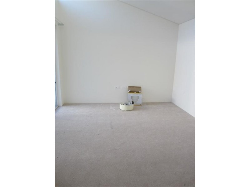 2/33 Hamersley Street, Midland WA 6056