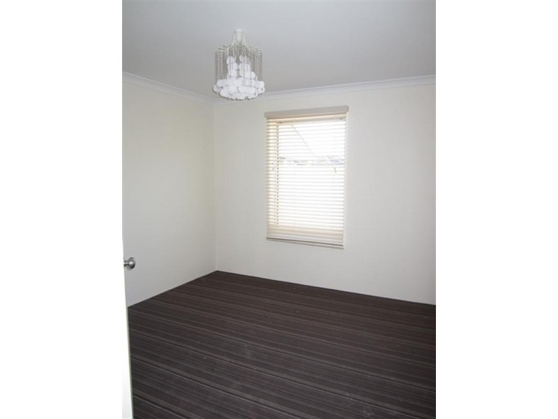 2/33 Hamersley Street, Midland WA 6056