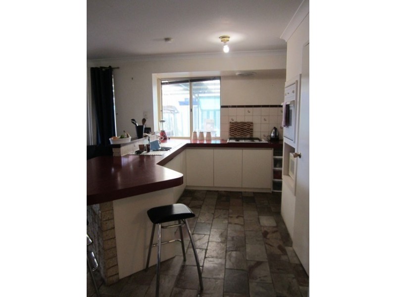 41 Kangaroo Entrance, Stratton WA 6056