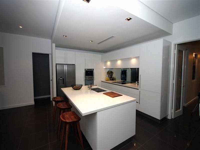 20 The Embankment, South Guildford WA 6055