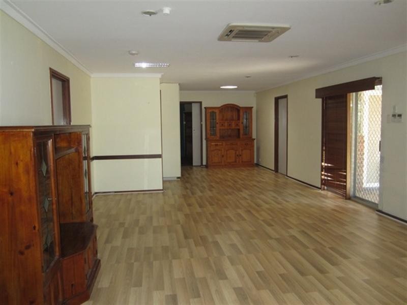 6 Afric Street, Middle Swan WA 6056