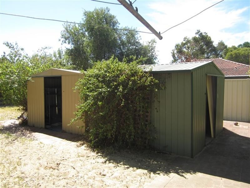 6 Afric Street, Middle Swan WA 6056