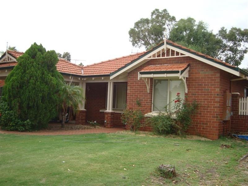 5 Burton Retreat, Stratton WA 6056