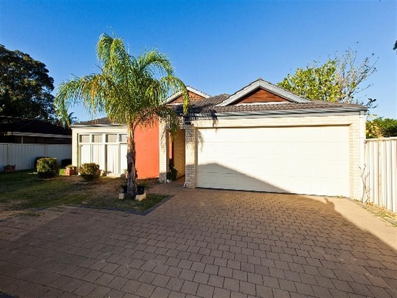 6A Wellaton Street, Midvale WA 6056