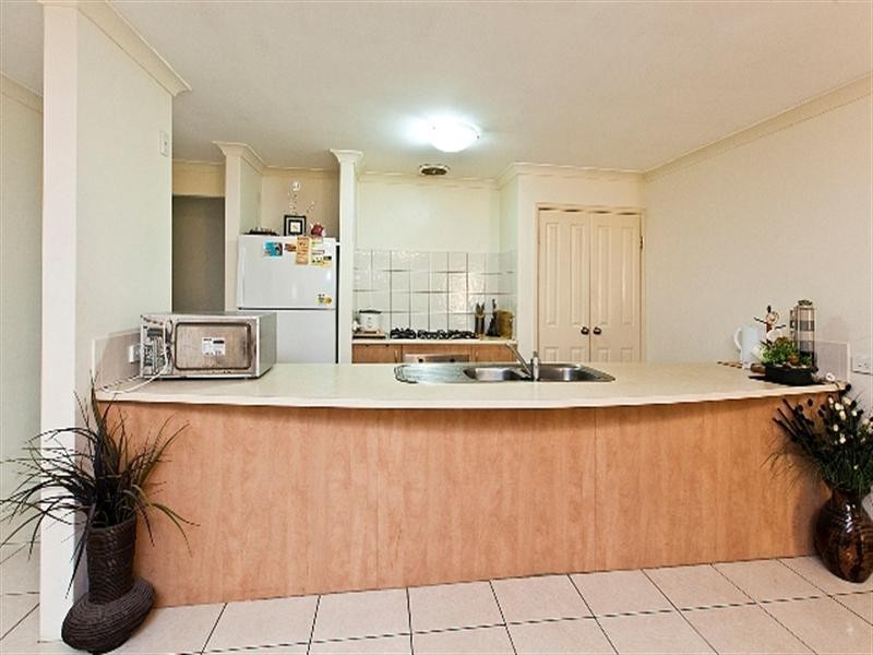 6A Wellaton Street, Midvale WA 6056