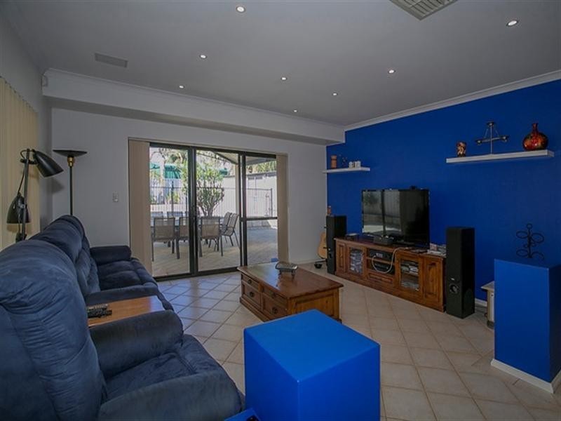 10 Greenough Court, Jane Brook WA 6056