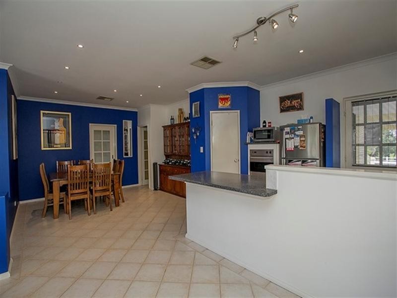 10 Greenough Court, Jane Brook WA 6056