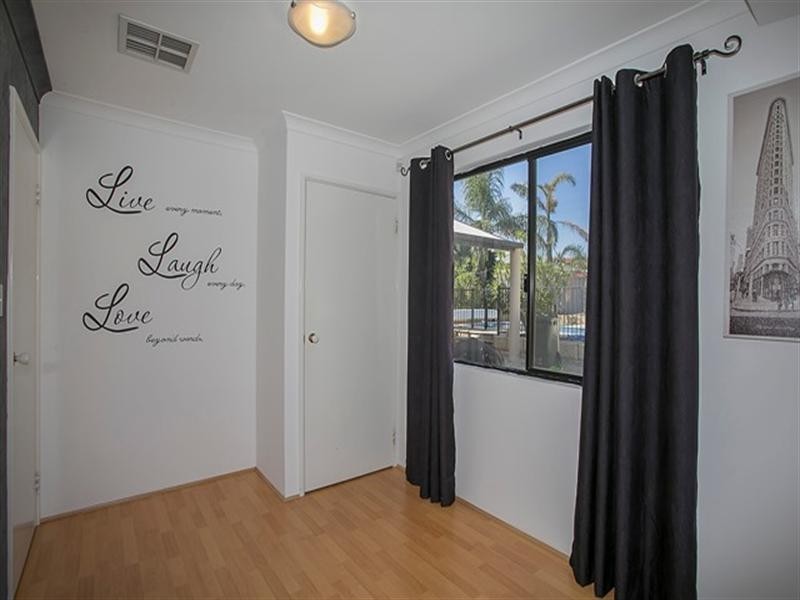 10 Greenough Court, Jane Brook WA 6056