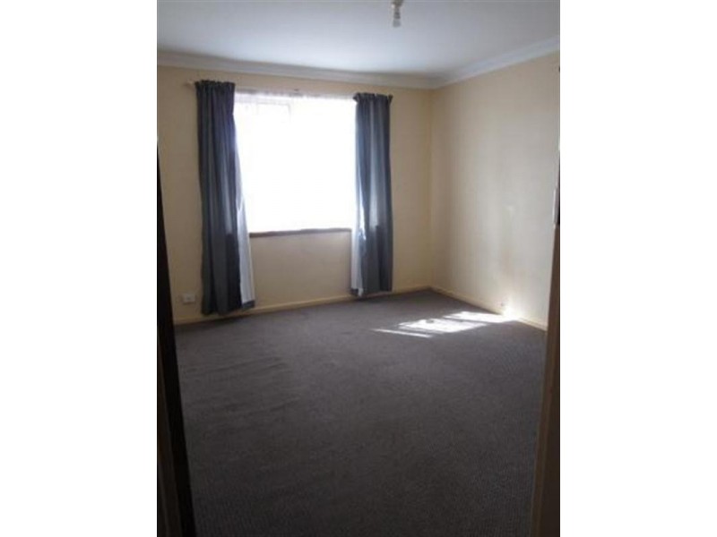 17A CHARLES Street, Midland WA 6056