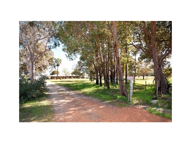 405 Campersic Road, Herne Hill WA 6056