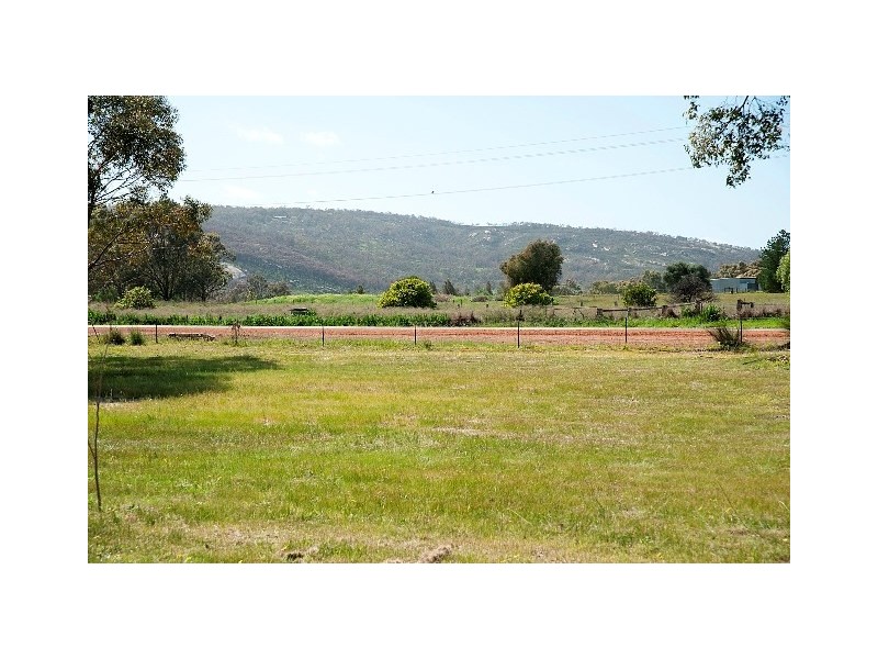 405 Campersic Road, Herne Hill WA 6056