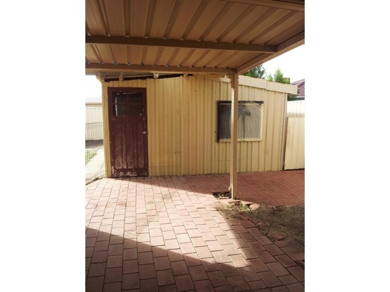4 PANTON Court, Middle Swan WA 6056