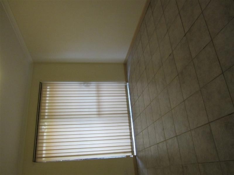 12A Templeman Place, Midland WA 6056