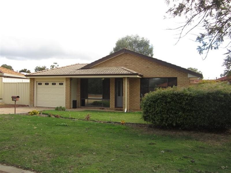 11 Yanderra Court, Stratton WA 6056