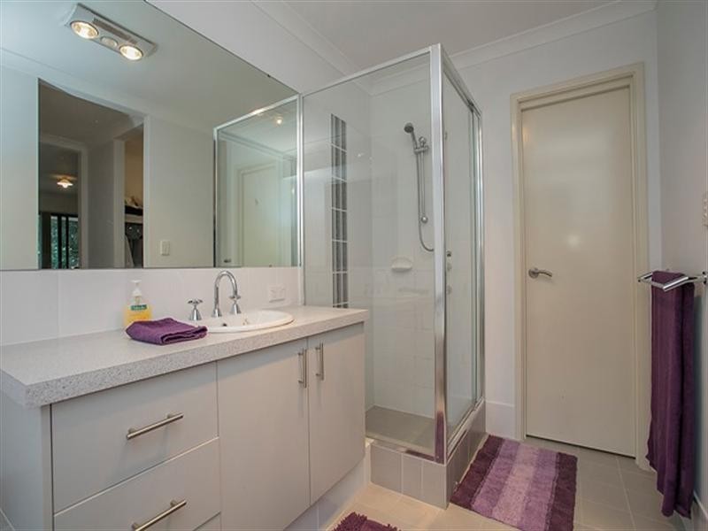 15 Januk Turn, South Guildford WA 6055