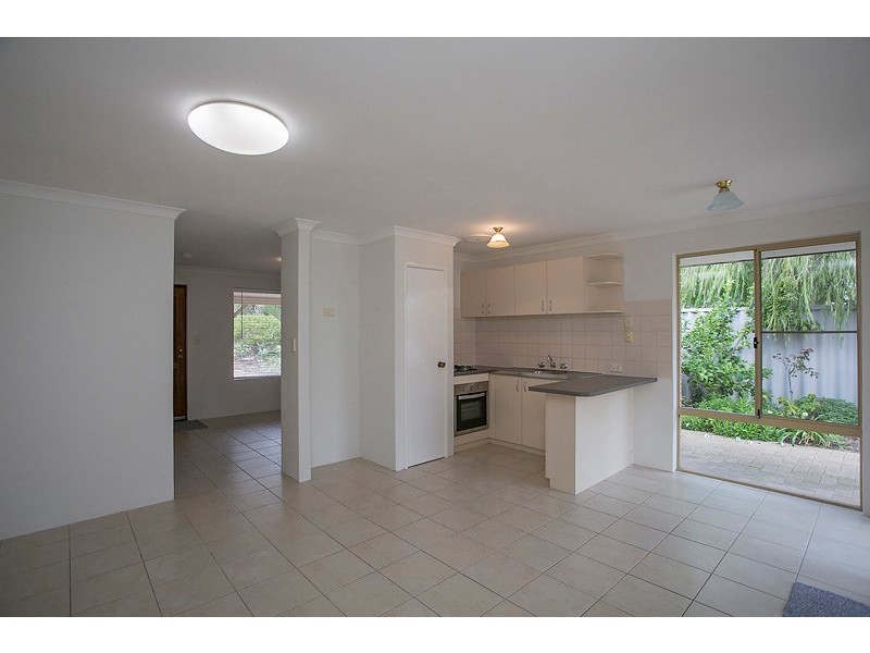 41B Myles Road, Swan View WA 6056
