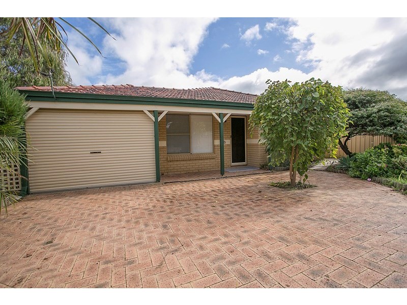 41B Myles Road, Swan View WA 6056