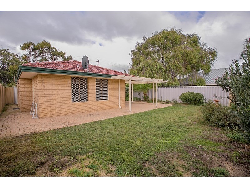 41B Myles Road, Swan View WA 6056