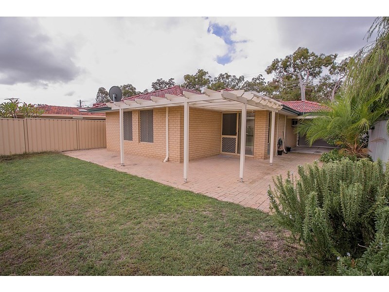 41B Myles Road, Swan View WA 6056