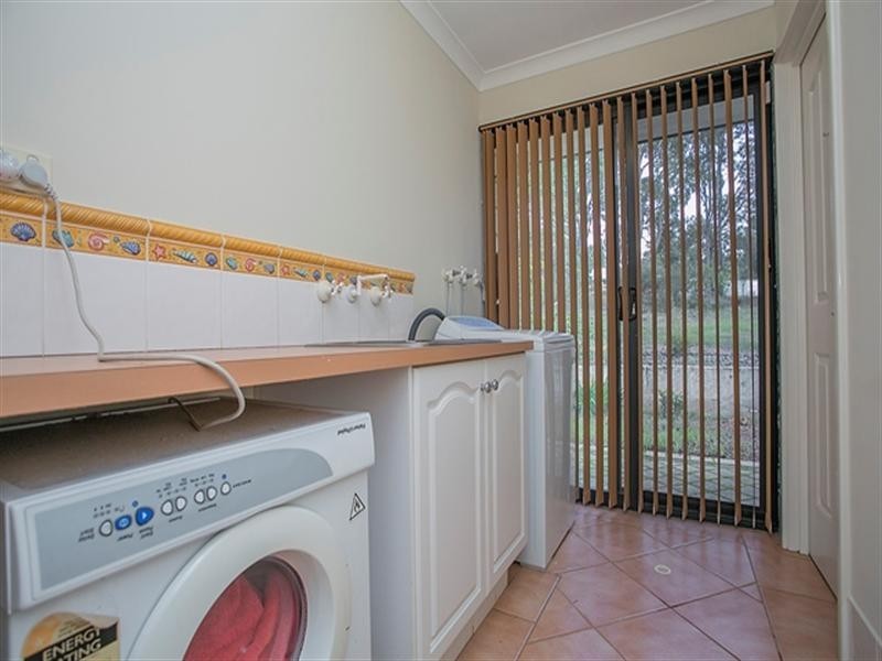 135 Lion Street, Sawyers Valley WA 6074