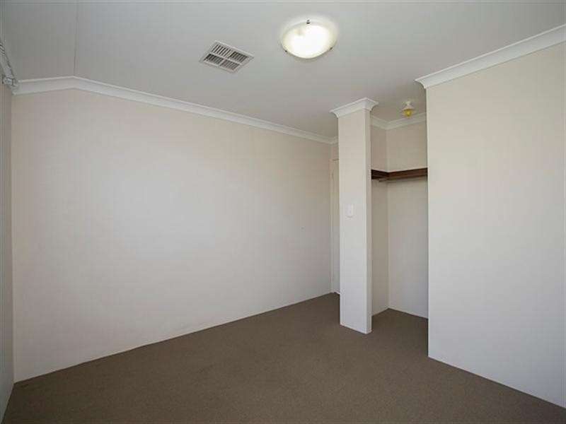 7 Yonga Way, South Guildford WA 6055