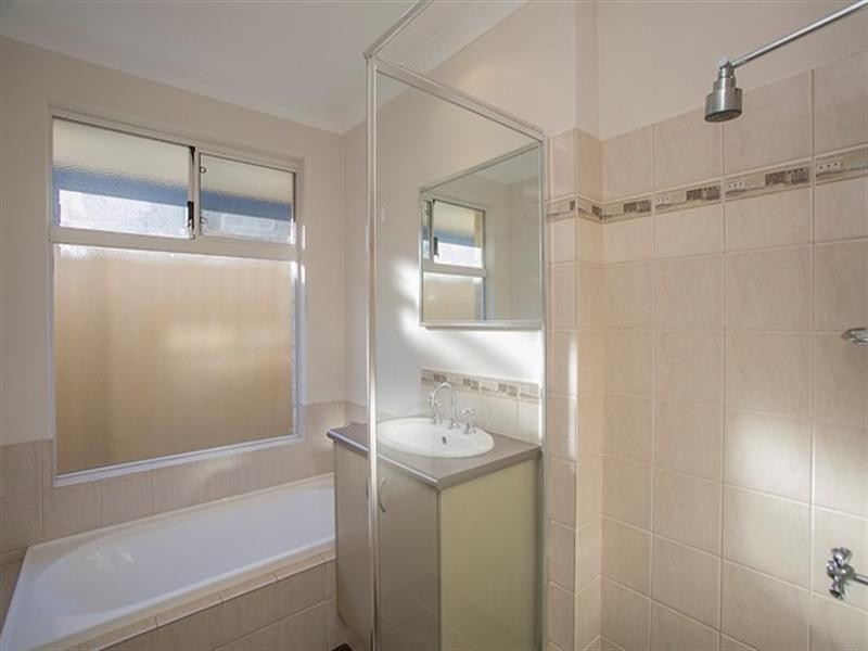 7 Yonga Way, South Guildford WA 6055